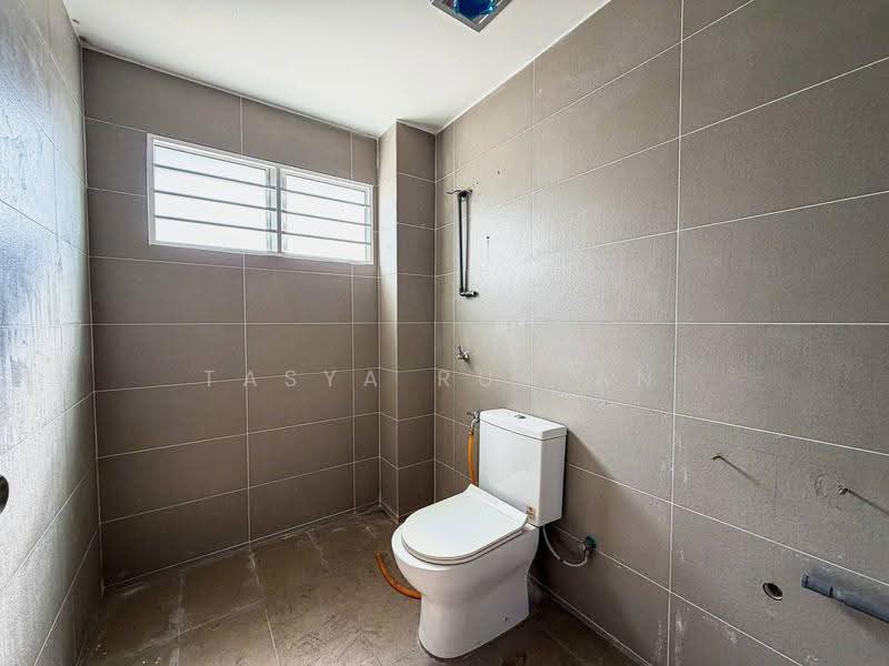 Rumah Teres 2-Tingkat untuk Dijual di Semenyih (Selangor) - Tasya Ruslan - PropertyGuru.com.my
