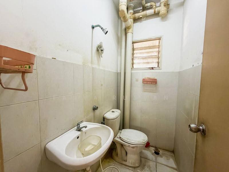 Pangsapuri untuk Dijual di Teratai Apartment @ Taman Sutera - Tasya Ruslan - PropertyGuru.com.my