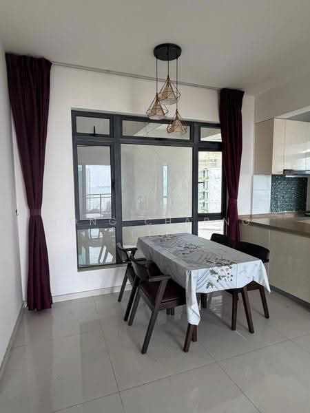 Apartment for Rent at Starview Bay @ Forest City - Hong Charng Lee - Dining Room - PropertyGuru.com.my