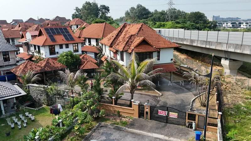 Bungalow House for Sale in Subang Alam (Shah Alam) - Tasya Ruslan - PropertyGuru.com.my