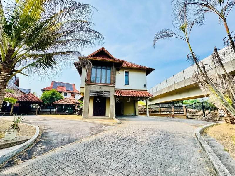 Bungalow House for Sale in Subang Alam (Shah Alam) - Tasya Ruslan - PropertyGuru.com.my