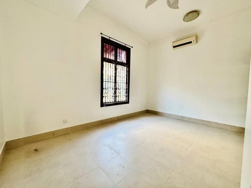 Bungalow House for Sale in Subang Alam (Shah Alam) - Tasya Ruslan - PropertyGuru.com.my