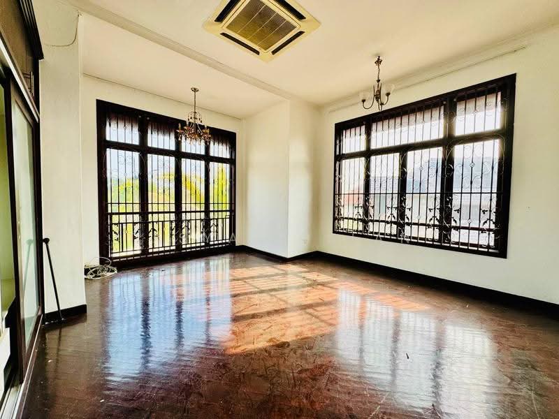 Bungalow House for Sale in Subang Alam (Shah Alam) - Tasya Ruslan - PropertyGuru.com.my