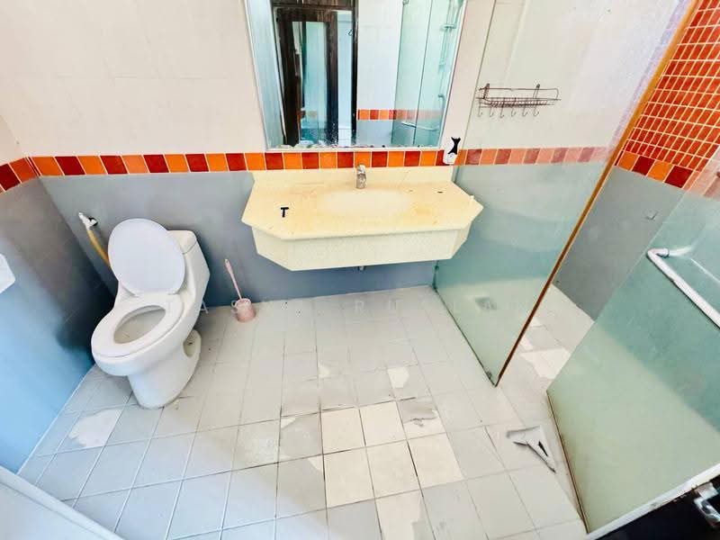 Bungalow House for Sale in Subang Alam (Shah Alam) - Tasya Ruslan - PropertyGuru.com.my