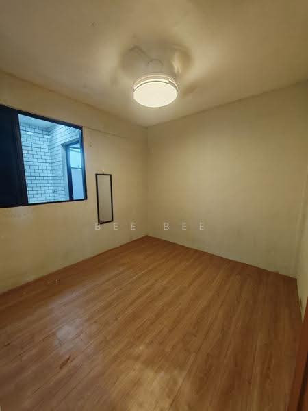 Flat for Rent at Flat Taman Ungku Tun Aminah - Bee Bee - PropertyGuru.com.my