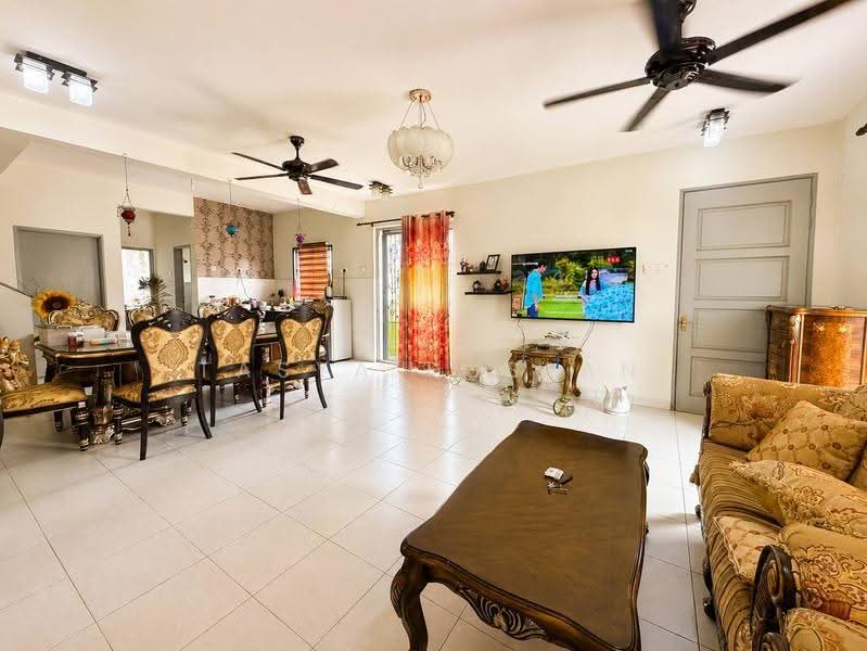 Rumah Berkembar untuk Dijual di Puncak Alam (Selangor) - Tasya Ruslan - PropertyGuru.com.my