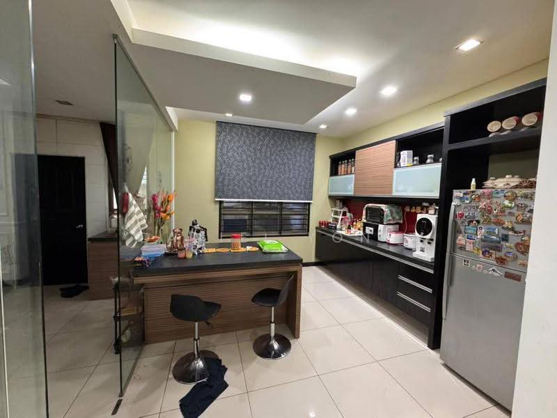 Semi-Detached House for Sale in Taman Pulai Bayu (Skudai) - Daniel Yong - Kitchen - PropertyGuru.com.my