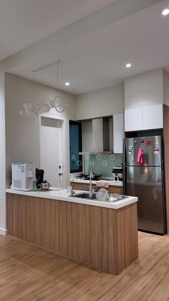 Kediaman Servis untuk Dijual di UNIO Residence - Franco Leong - Kitchen - PropertyGuru.com.my