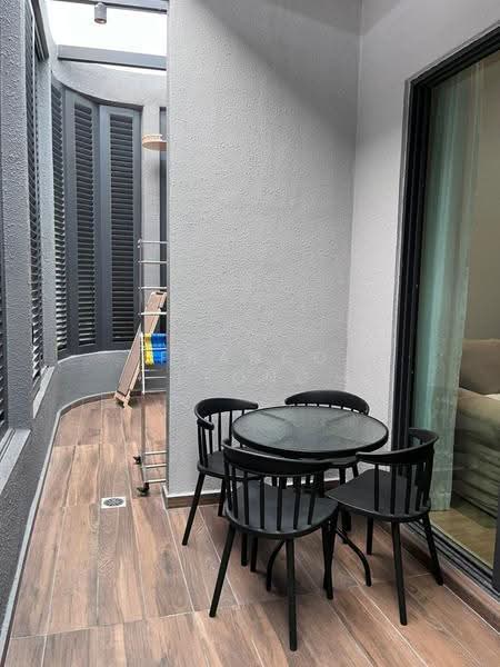 Kediaman Servis untuk Dijual di UNIO Residence - Franco Leong - Balcony - PropertyGuru.com.my