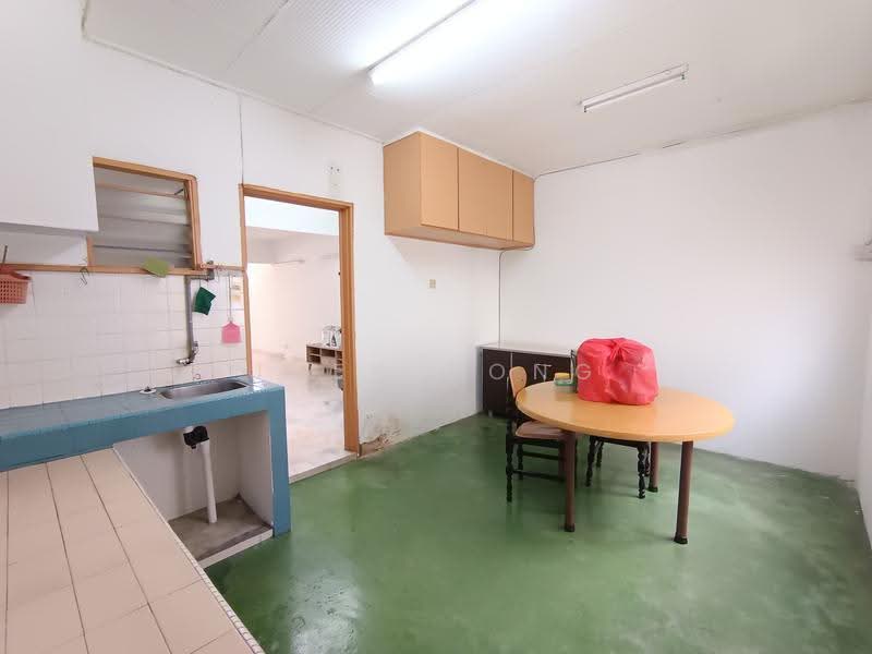 Rumah Teres 2-Tingkat untuk Disewa di SS26 (Petaling Jaya) - Joey Wong - Kitchen - PropertyGuru.com.my