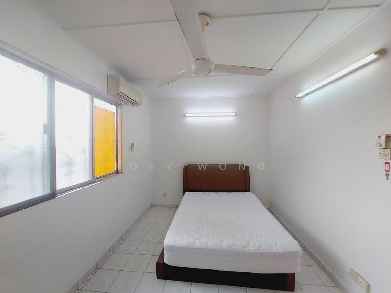 Rumah Teres 2-Tingkat untuk Disewa di SS26 (Petaling Jaya) - Joey Wong - Bedroom - PropertyGuru.com.my