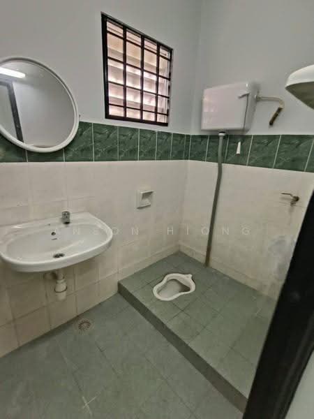 2-storey Terraced House for Sale in Permas Jaya (Johor Bahru) - Anson Hiong - Bathroom - PropertyGuru.com.my