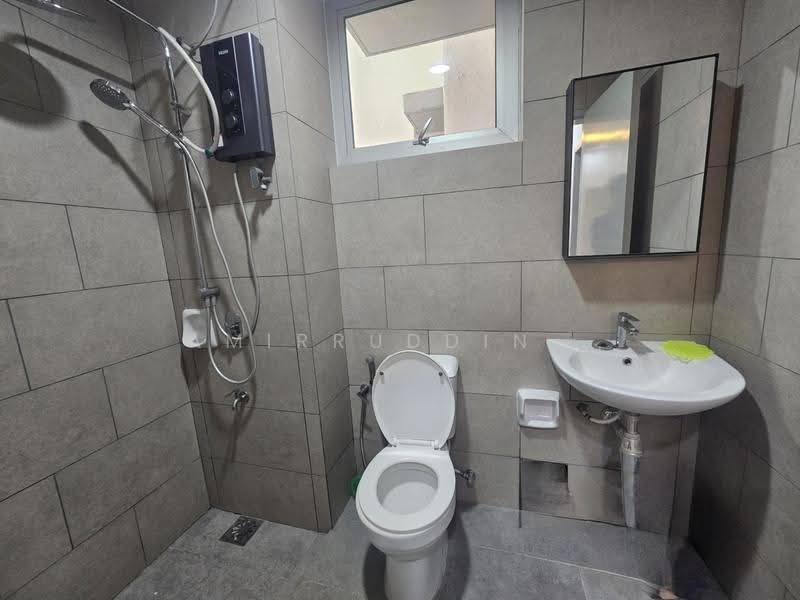 Kondominium untuk Disewa di Residensi Sakura - Amirruddin . - Bathroom - PropertyGuru.com.my