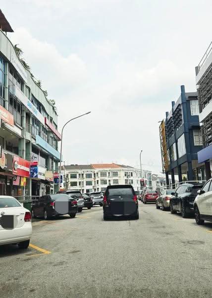Shop / Office untuk Disewa di Taipan Business Centre (Subang Jaya) - Lou Imm Loh - Exterior - PropertyGuru.com.my