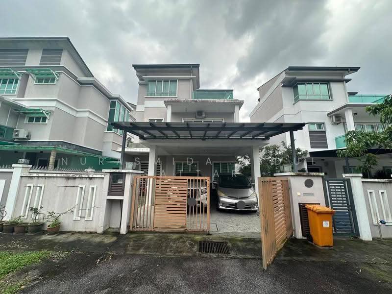 Zero-Lot Bungalow for Sale in Ramal Villa (Kajang) - Nurasmida Abdul Sattar - Exterior - PropertyGuru.com.my