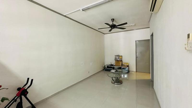 Townhouse for Sale in Taman Amansiara (Rawang) - Mandy Liew - Living Room - PropertyGuru.com.my