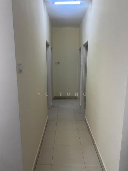 Pangsapuri untuk Dijual di D' Larkin Residence - YC Fung - Corridor - PropertyGuru.com.my