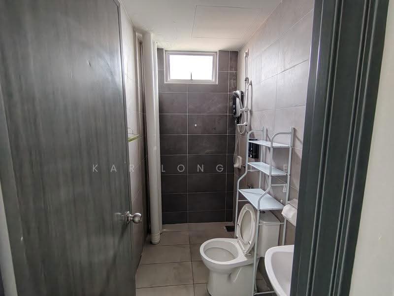 Apartment for Rent at Residensi Kampung Paloh (PR1MA @ Kampung Paloh) - Kar Long Lee - Bathroom - PropertyGuru.com.my