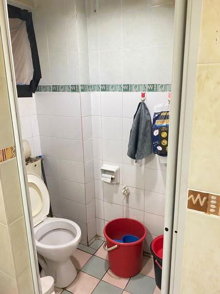 Apartment for Sale at Desa Dua - Ben Ng - Bathroom - PropertyGuru.com.my