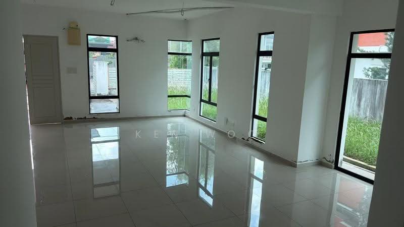 Rumah Berkembar untuk Dijual di Taman Paya Rumput Utama (Paya Rumput) - Ken Woo - Living Room - PropertyGuru.com.my