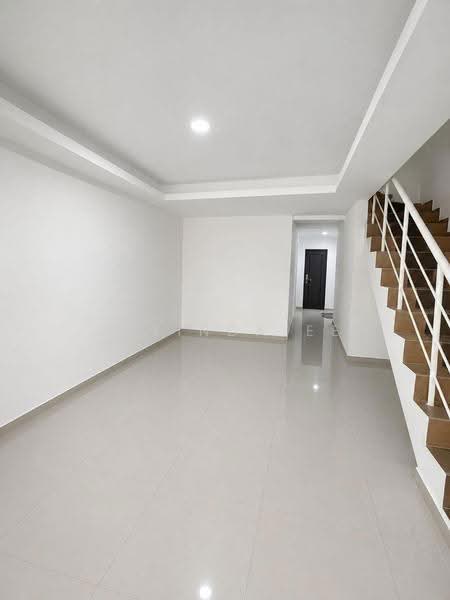 Rumah Teres 2-Tingkat untuk Dijual di Taman Johor Jaya (Johor Bahru) - Melinda Ee - Living Room - PropertyGuru.com.my