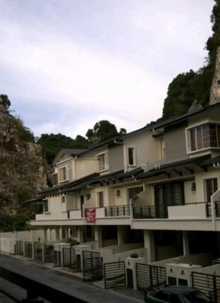 Rumah Bandar untuk Dijual di Batu Caves (Selangor) - Robin Loh - Exterior - PropertyGuru.com.my
