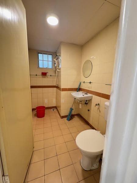 Kondominium untuk Dijual di Prima Setapak Condominium - Ben Ng - Bathroom - PropertyGuru.com.my