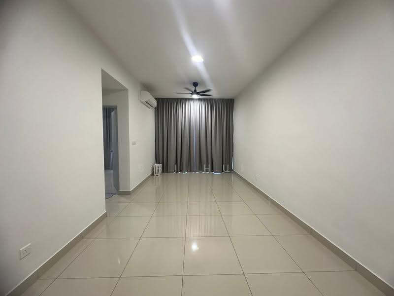 Kondominium untuk Disewa di Platinum Arena - Shi Hui - Living Room - PropertyGuru.com.my