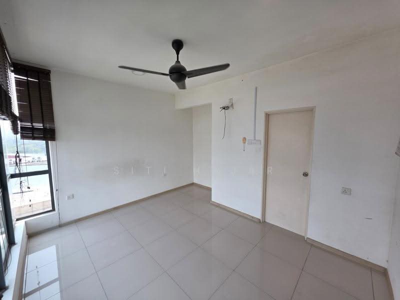 Kediaman Servis untuk Dijual di Vista Alam Serviced Apartment - Siti Hajar - Living Room - PropertyGuru.com.my