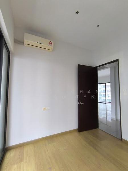 Kondominium untuk Dijual di Bay Laurel @ Country Garden Danga Bay - Wyatt Chan Shoou Tyn - PropertyGuru.com.my