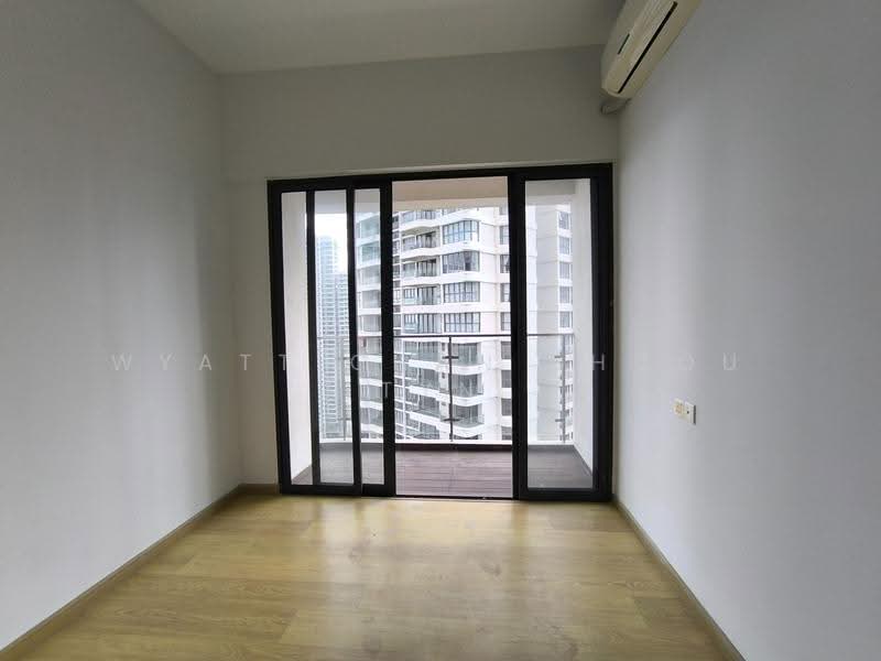 Kondominium untuk Dijual di Bay Laurel @ Country Garden Danga Bay - Wyatt Chan Shoou Tyn - PropertyGuru.com.my