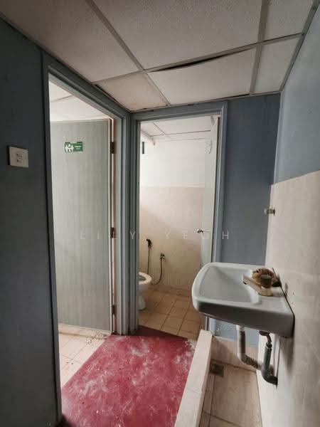 Kedai untuk Disewa di Klang (Selangor) - LILY YEOH - Bathroom - PropertyGuru.com.my