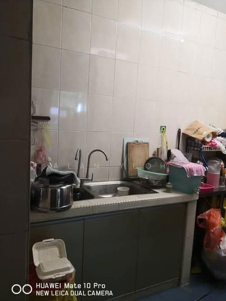 Pangsapuri untuk Dijual di Desa Dua Aman Puri - Alan Yeoh - Kitchen - PropertyGuru.com.my