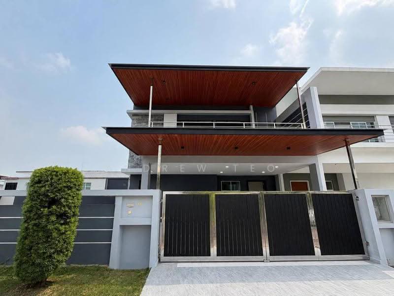 Semi-Detached House for Sale in Austin Heights (Tebrau) - Andrew Teo - Exterior - PropertyGuru.com.my