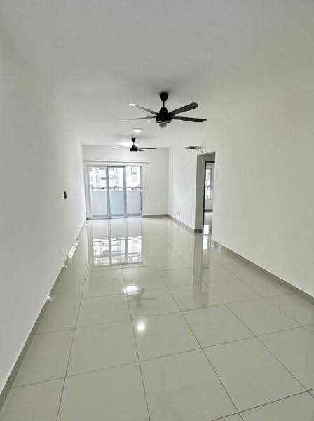 Pangsapuri untuk Disewa di Aman 1 - JH Goh - Living Room - PropertyGuru.com.my