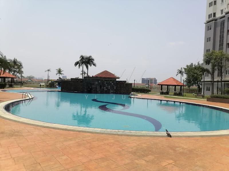 Kondominium untuk Disewa di Aseana Puteri - Yi Jun - Pool - PropertyGuru.com.my