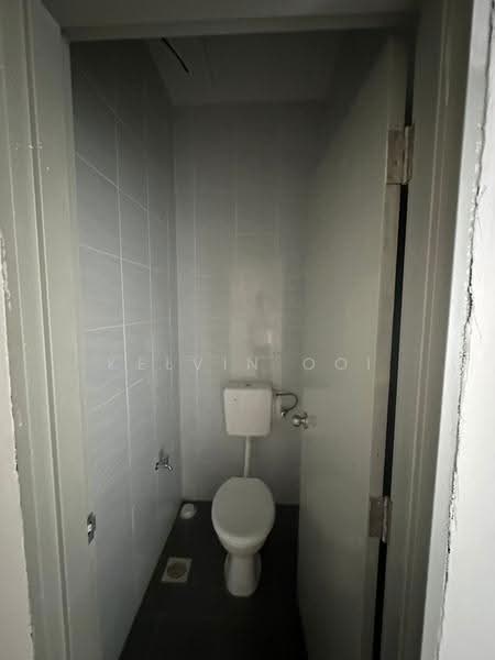 Kedai untuk Dijual di Bayan Lepas (Penang) - Kelvin Ooi - Bathroom - PropertyGuru.com.my