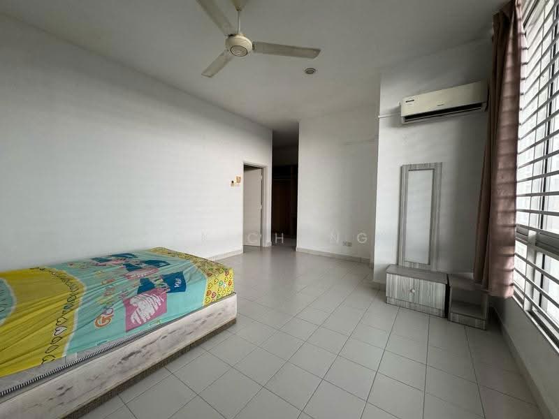 Townhouse for Rent in Puchong (Selangor) - CK Chong - Bedroom - PropertyGuru.com.my