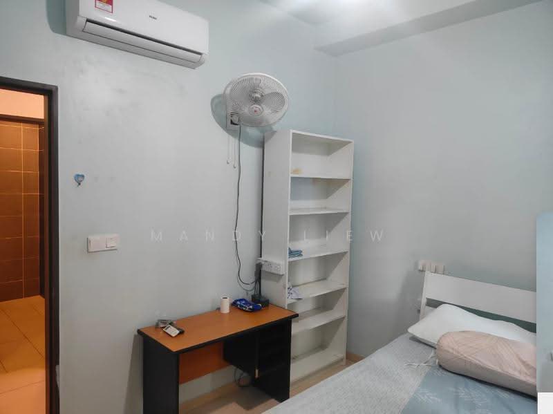 Kondominium untuk Dijual di The Henge - Mandy Liew - Bedroom - PropertyGuru.com.my