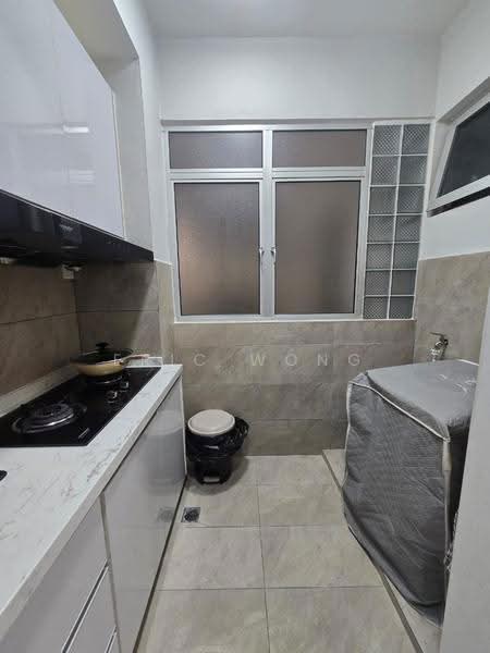 Service Residence for Rent at Gaya Resort Homes - Eric Wong - Kitchen - PropertyGuru.com.my