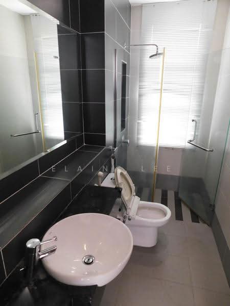 Bungalow House untuk Dijual di Bukit Bandaraya (Bangsar) - Elaine Lee - Bathroom - PropertyGuru.com.my