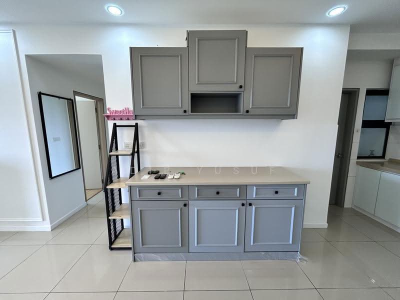 Kediaman Servis untuk Disewa di Suria Residence - Adib Yusuf - Kitchen - PropertyGuru.com.my
