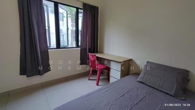 Townhouse for Rent in Sepang (Selangor) - Mokhtar Bin Mohamad Akhir - Bedroom - PropertyGuru.com.my