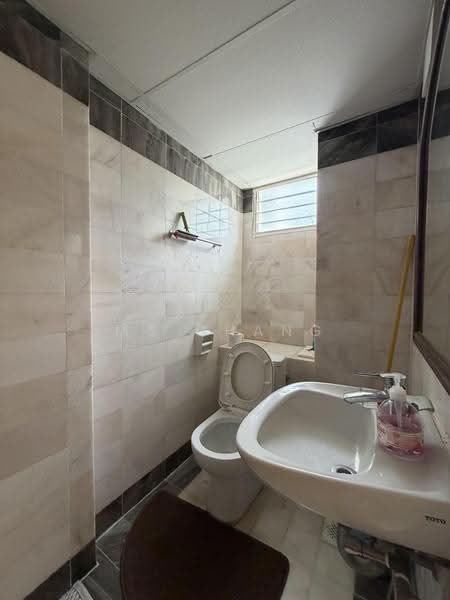 Pangsapuri untuk Dijual di Desa Mar Vista - Ms Chang - Bathroom - PropertyGuru.com.my