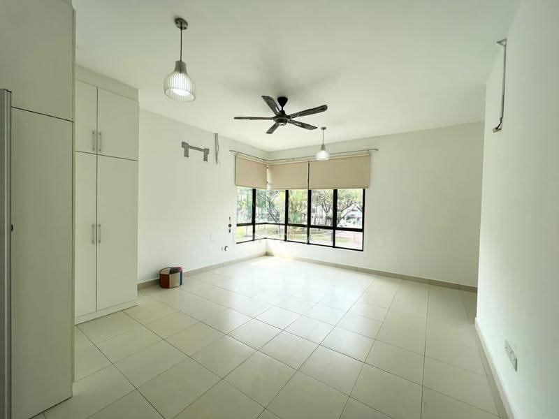 Cluster House for Sale in Taman Adda Heights (Tebrau) - Melinda Ee - Living Room - PropertyGuru.com.my