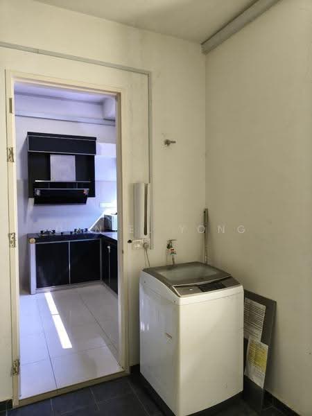 Rumah Kluster untuk Dijual di Kota Masai (Pasir Gudang) - Daniel Yong - Kitchen - PropertyGuru.com.my