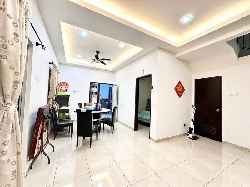 2-storey Terraced House for Sale in Taman Nusa Sentral (Iskandar Puteri (Nusajaya)) - NG ZEN XI - Living Room - PropertyGuru.com.my