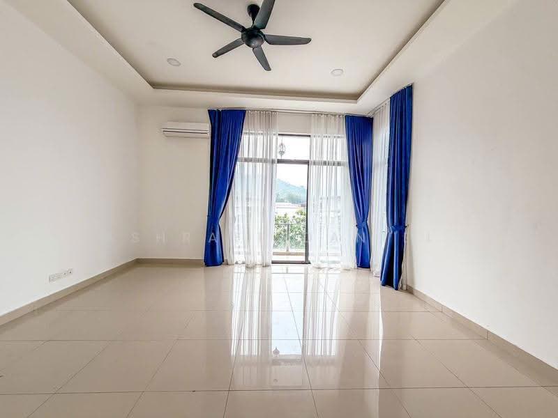 Bungalow House for Sale in Taman Melawati (Ulu Kelang) - Ashraff Daniel - Living Room - PropertyGuru.com.my
