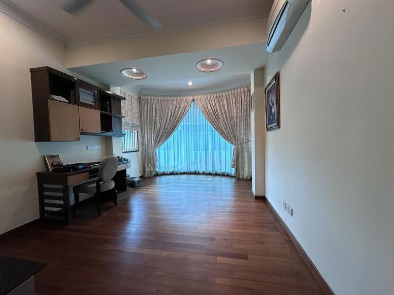 Semi-Detached House for Sale in Taman Perling (Perling) - Janice . - PropertyGuru.com.my