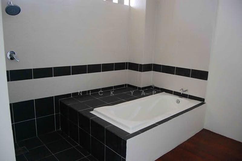 Bungalow House untuk Dijual di Bandar Sungai Long (Selangor) - Nick Yap - Bathroom - PropertyGuru.com.my